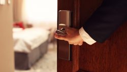 10-Eye-Opening-Statistics-All hoteliers need to know